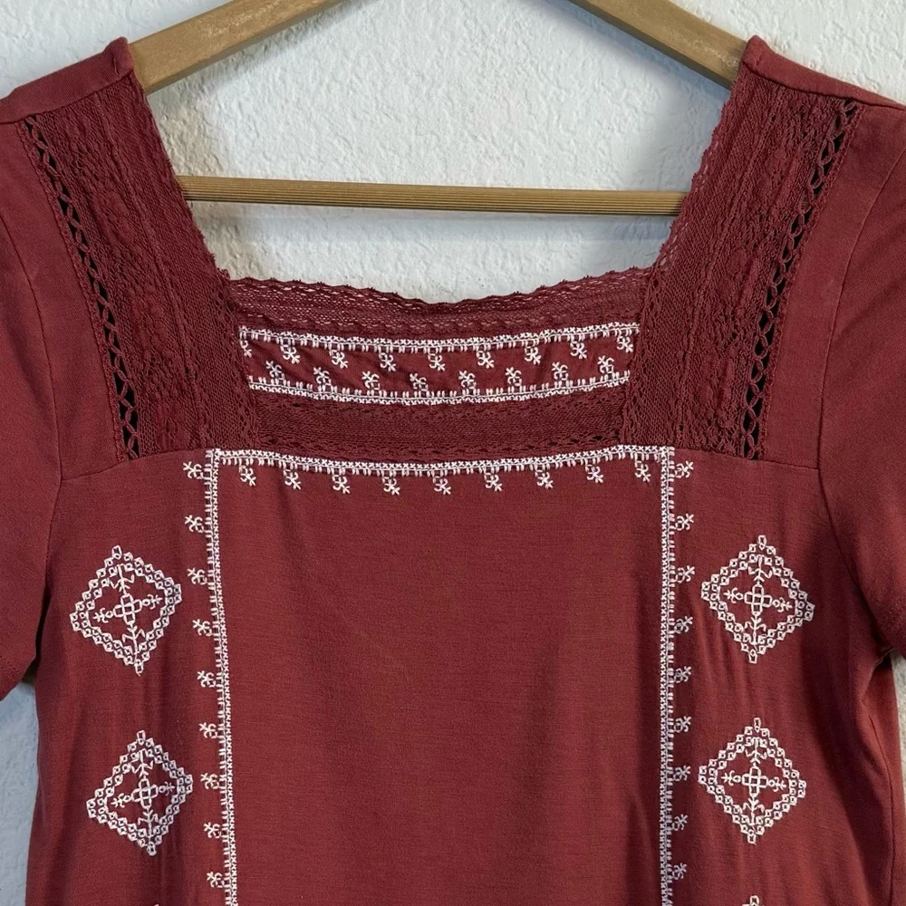 American Eagle Soft & Sexy Rose Pink Mauve Embroidered Square Neck Top Size SM - Picture 2 of 10